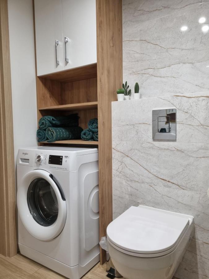 Apartament Sloneczny -Sciegiennego Келце Екстериор снимка